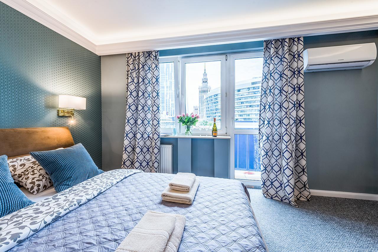 Gold Zlota - Palace Of Culture View- Netflix Apartamento